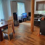 House With Spacious Garden And A Simple Sauna Vikendica Poltsamaa